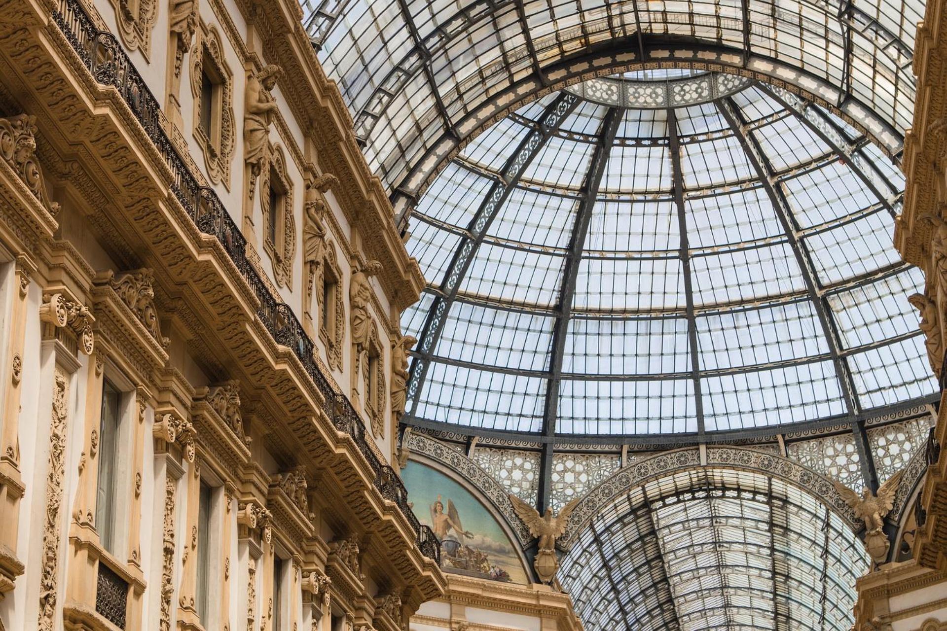 Hl Suite - Duomo, Galleria Unione 5 Milan Luaran gambar